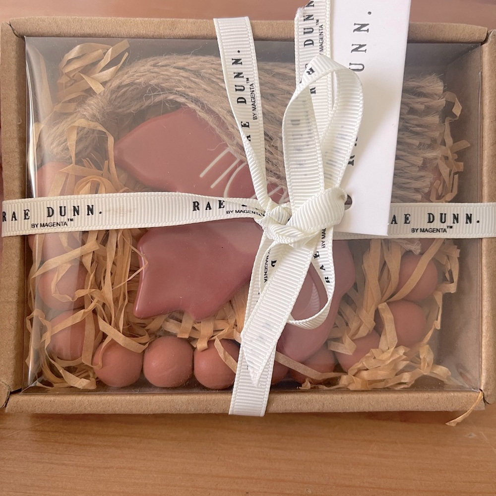 Rae Dunn ceramic decor